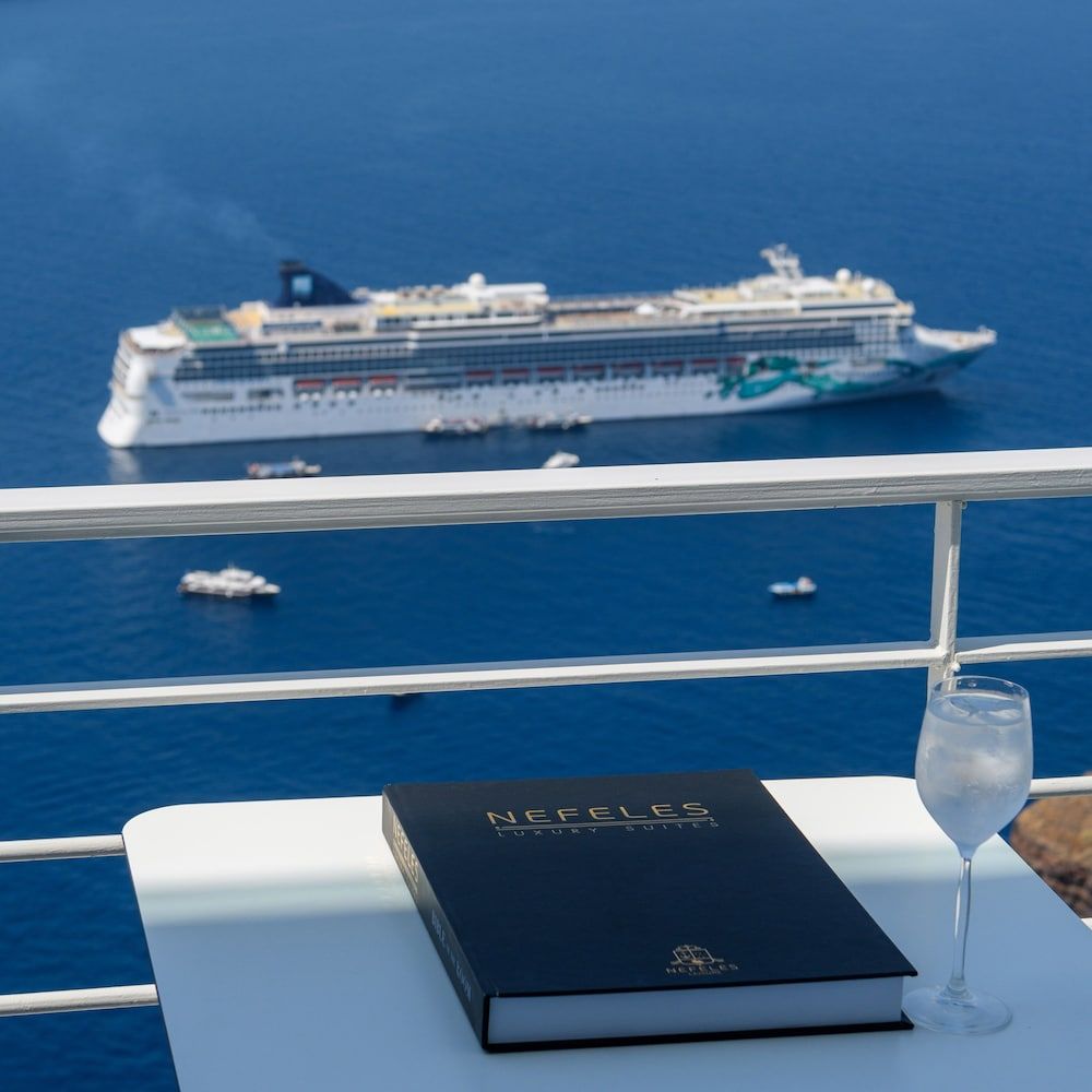undefined Nefeles Luxury Suites 7