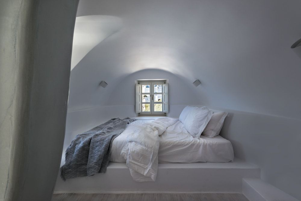 undefined Nefeles Luxury Suites 4