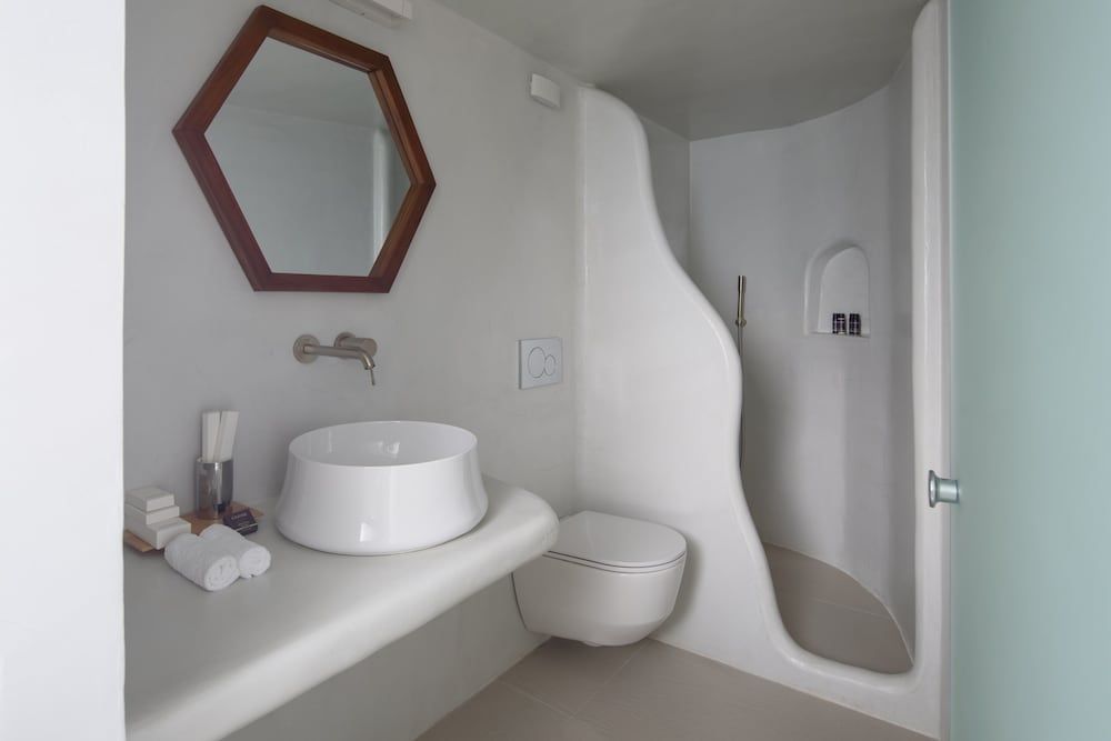 undefined Nefeles Luxury Suites 9