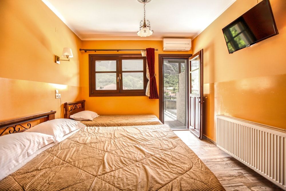 Alsos House Triple Room, Balcony (Meteora View) 2