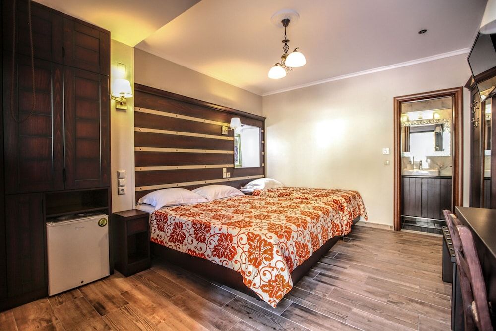 Alsos House Triple Room, Balcony (Meteora View) 4