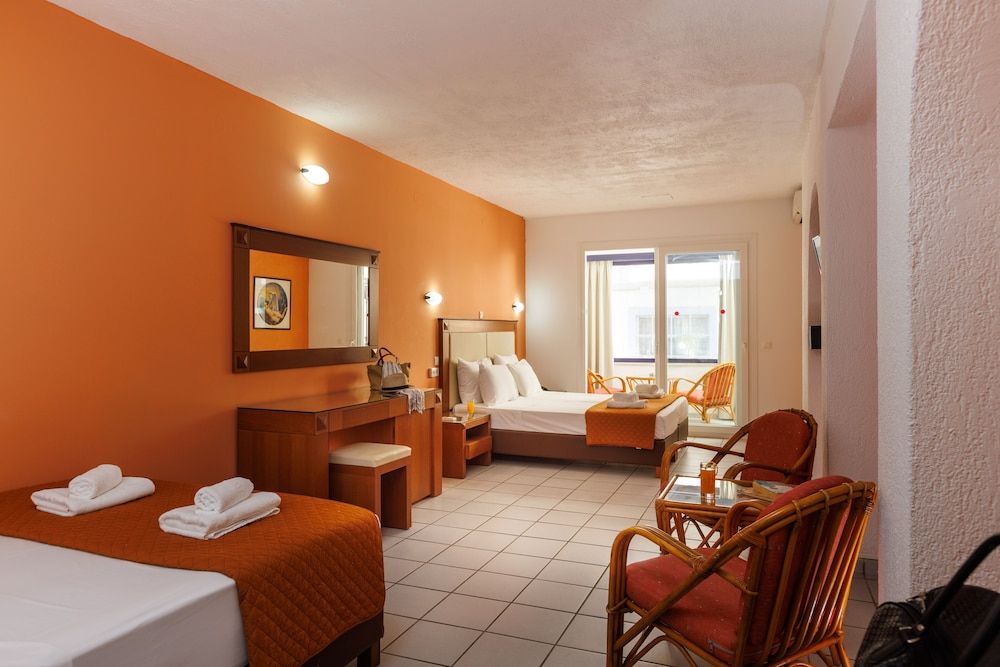 Superior Quadruple Room (Superior Plus)