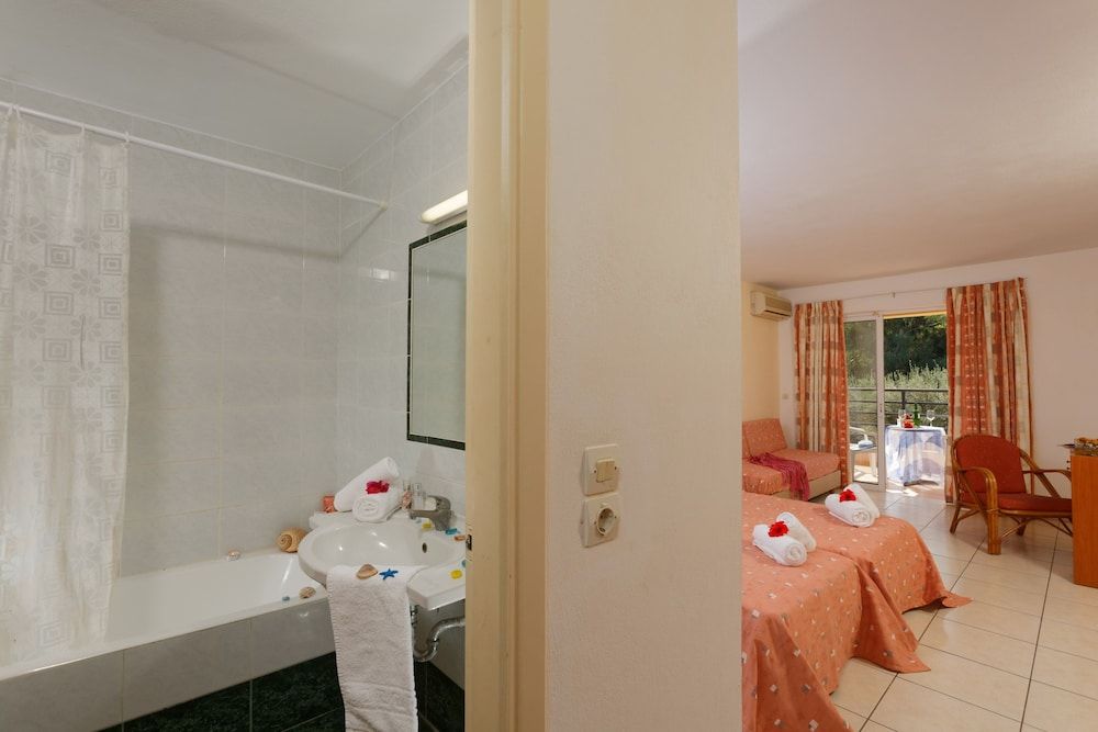 Double Room (Superior Plus)