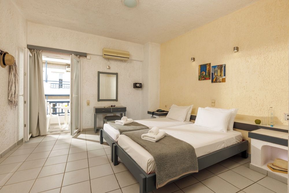 Twin Accessible Room