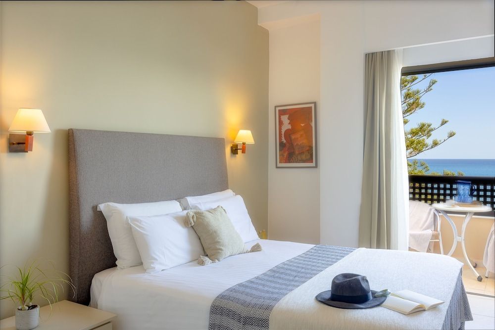 Standard Double or Twin Room, Beachfront