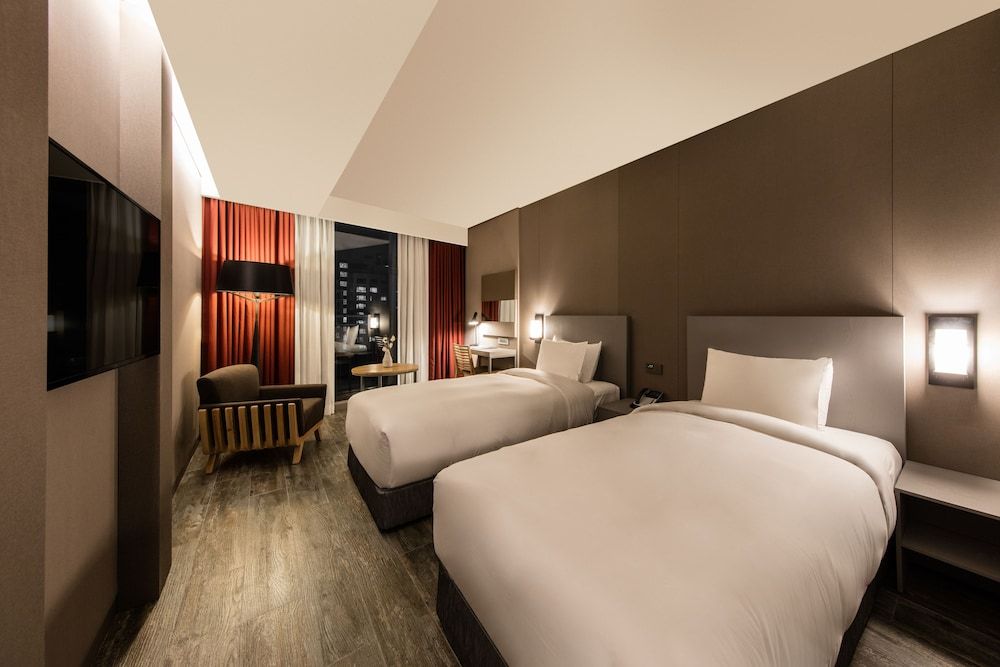 The State Sunyu Hotel Deluxe Twin Room