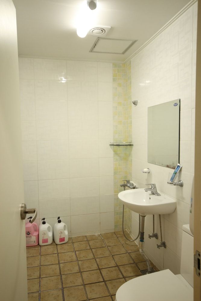 undefined Yeha Guesthouse - Hostel 9