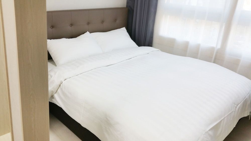 Am Hotel Double Room 2