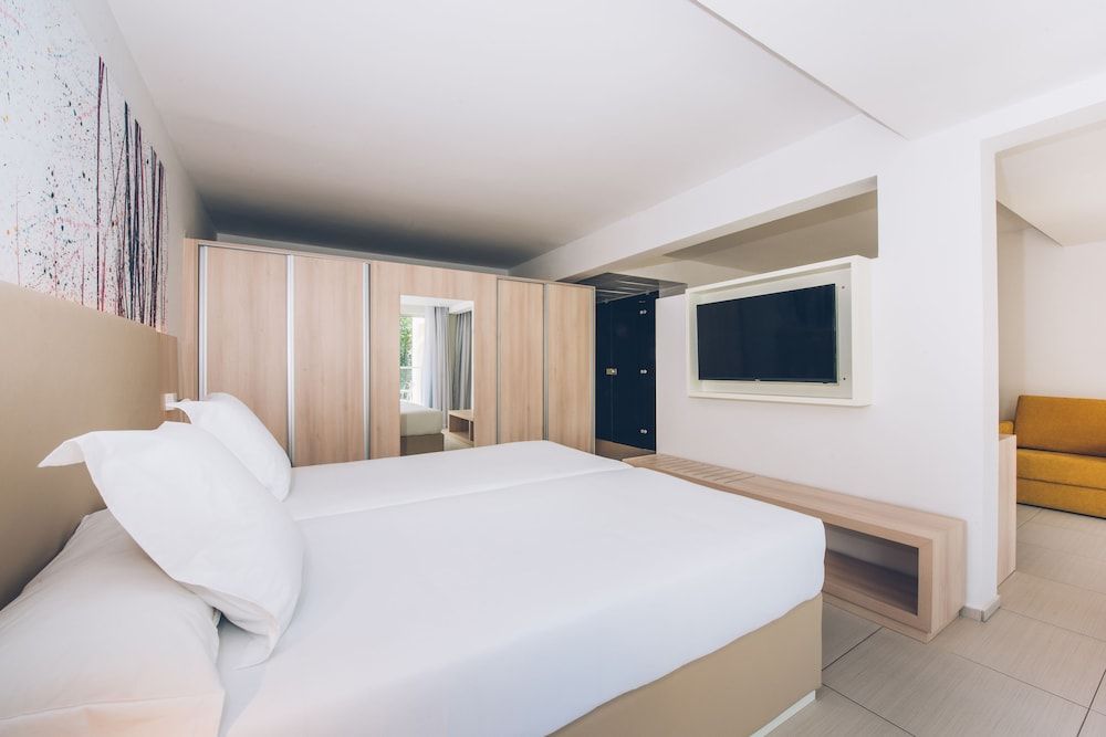 Junior Suite, Garden View