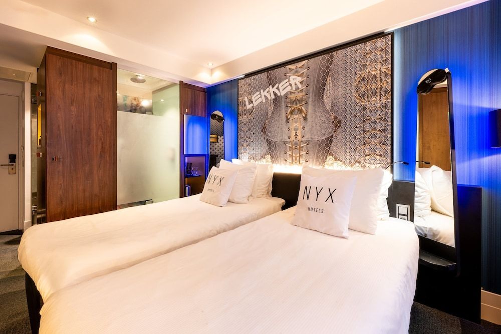 NYX Hotel Amsterdam Rembrandt Square Superior Room, 2 Twin Beds 6