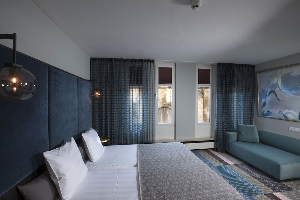 Derlon Hotel Maastricht Deluxe Room