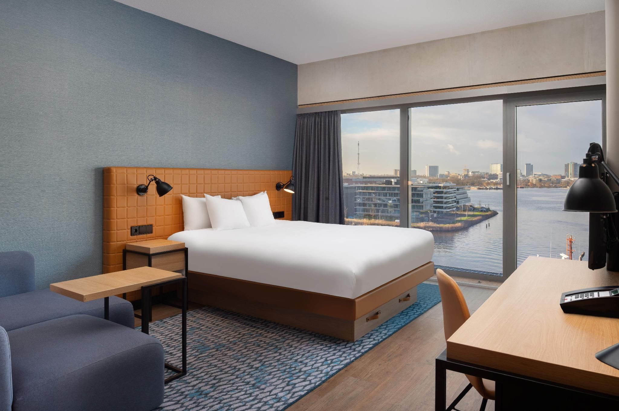 One Bedroom Suite, 1 Bedroom Suite, Queen, Harbor View, High Floor