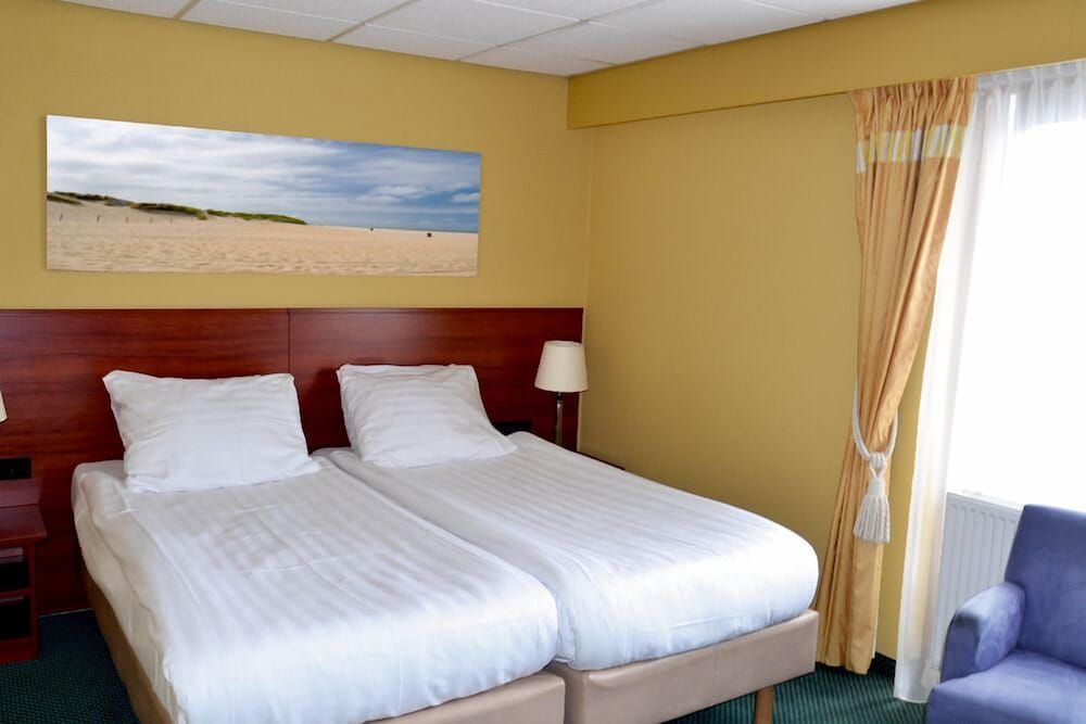 Fletcher Hotel Marijke Family Room 3