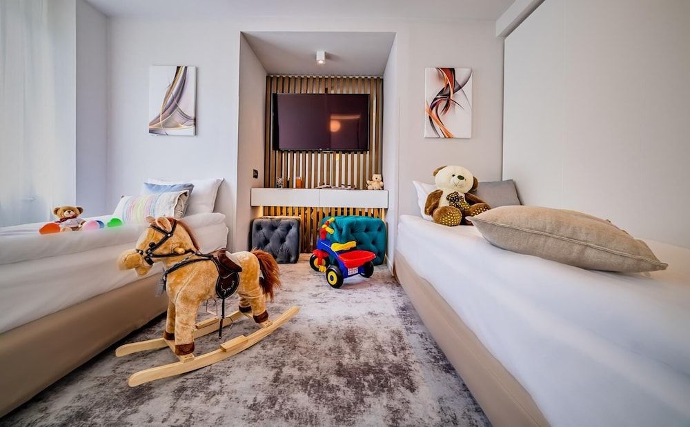 Family Suite, Double and 3 Twin