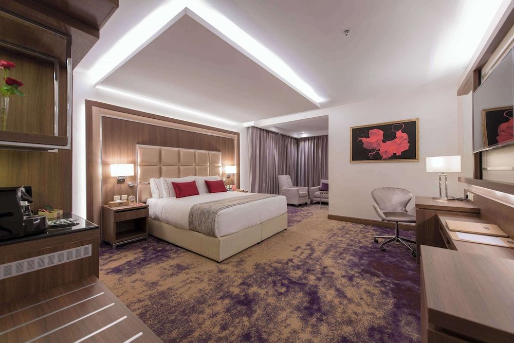 Premium Room, 1 King Bed