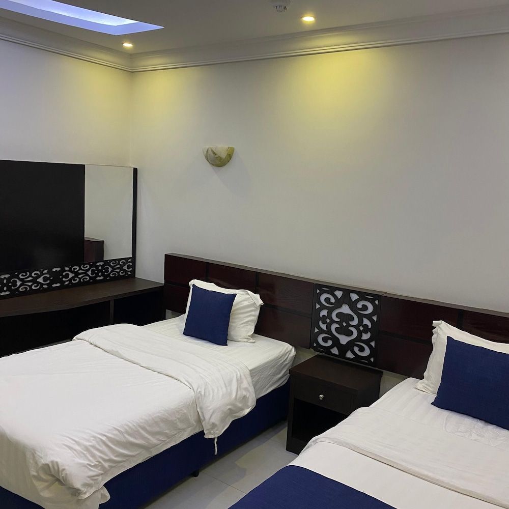 undefined City Center Plaza Aparthotel 2