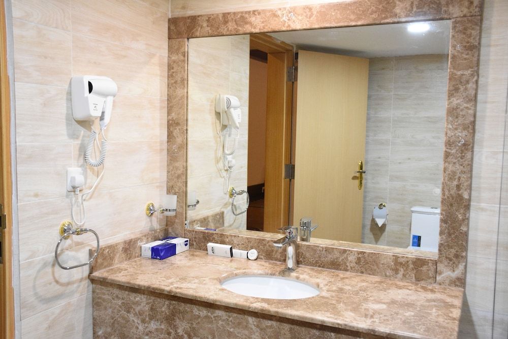 Florida Inn Hotel Studio 8