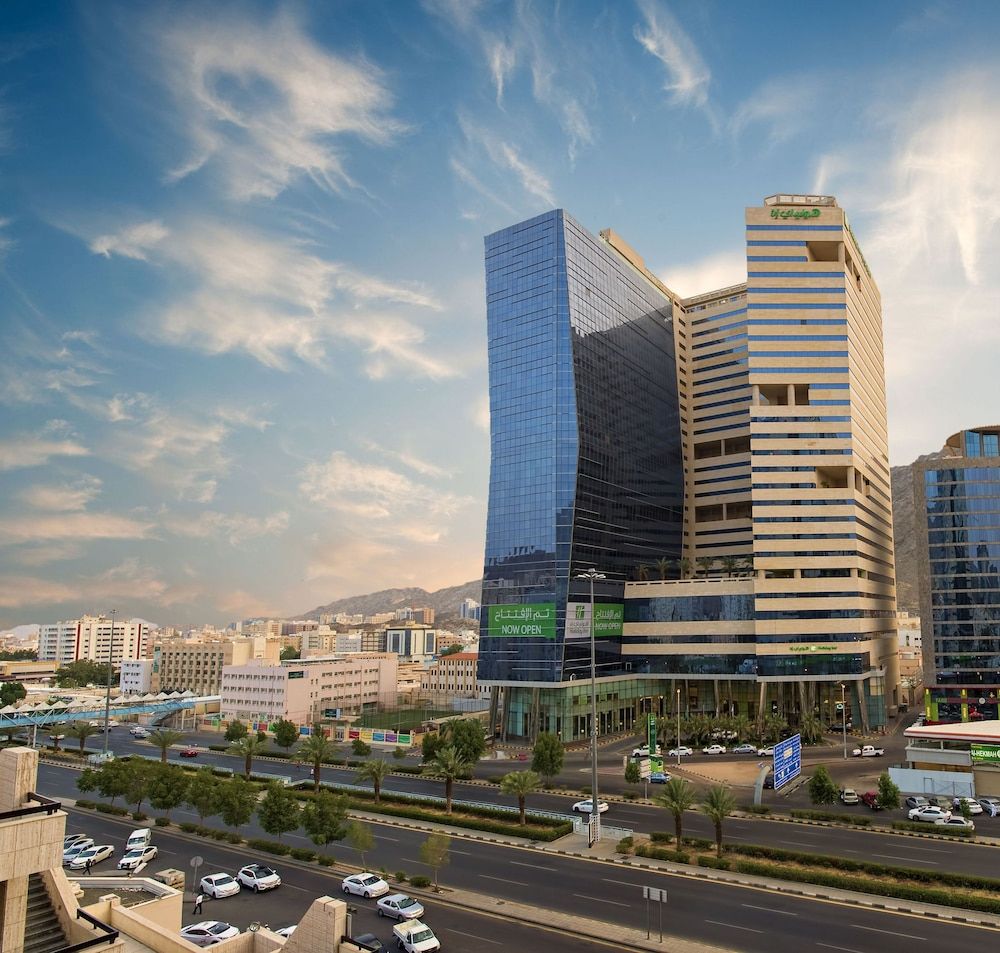 undefined Makkah Al Aziziah 2