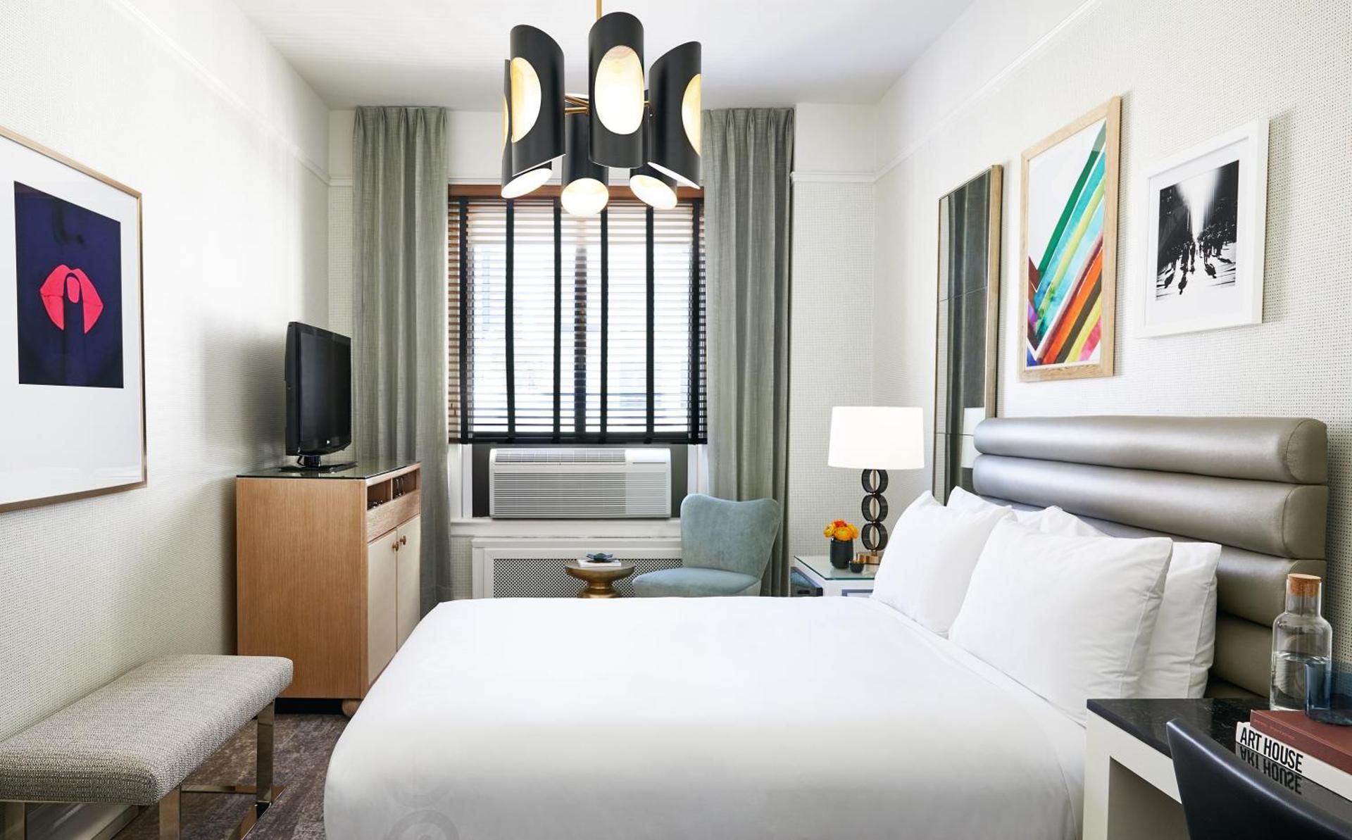 undefined Galleria Park Hotel 10