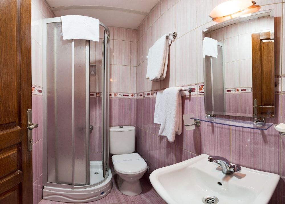 Beyaz Kuğu Hotel Single Room 5