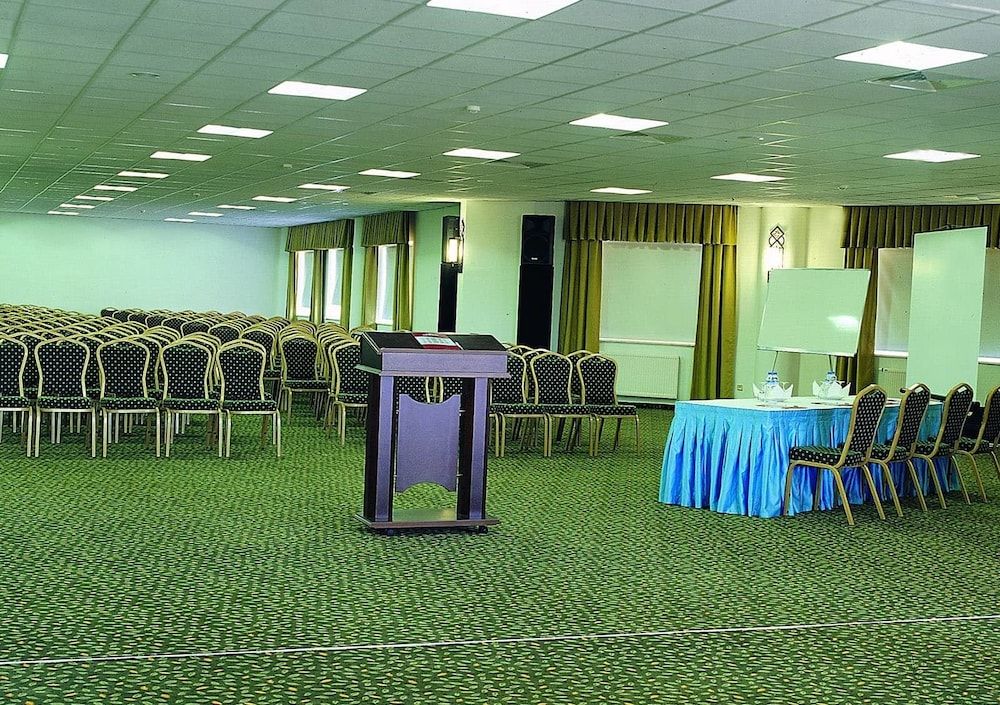 Grand Eras Hotel