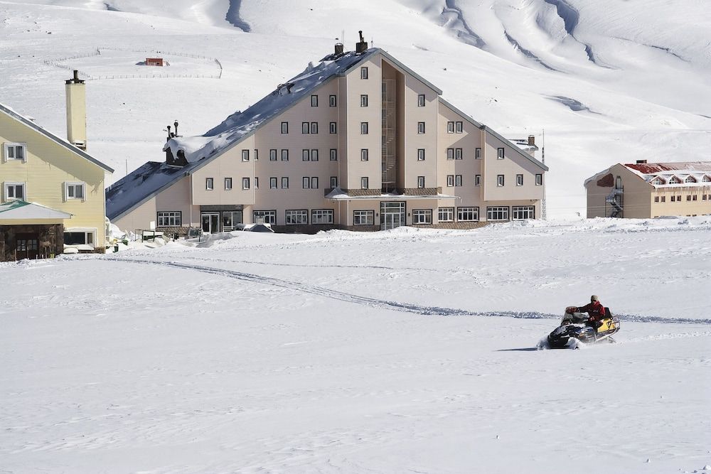 Grand Eras Hotel
