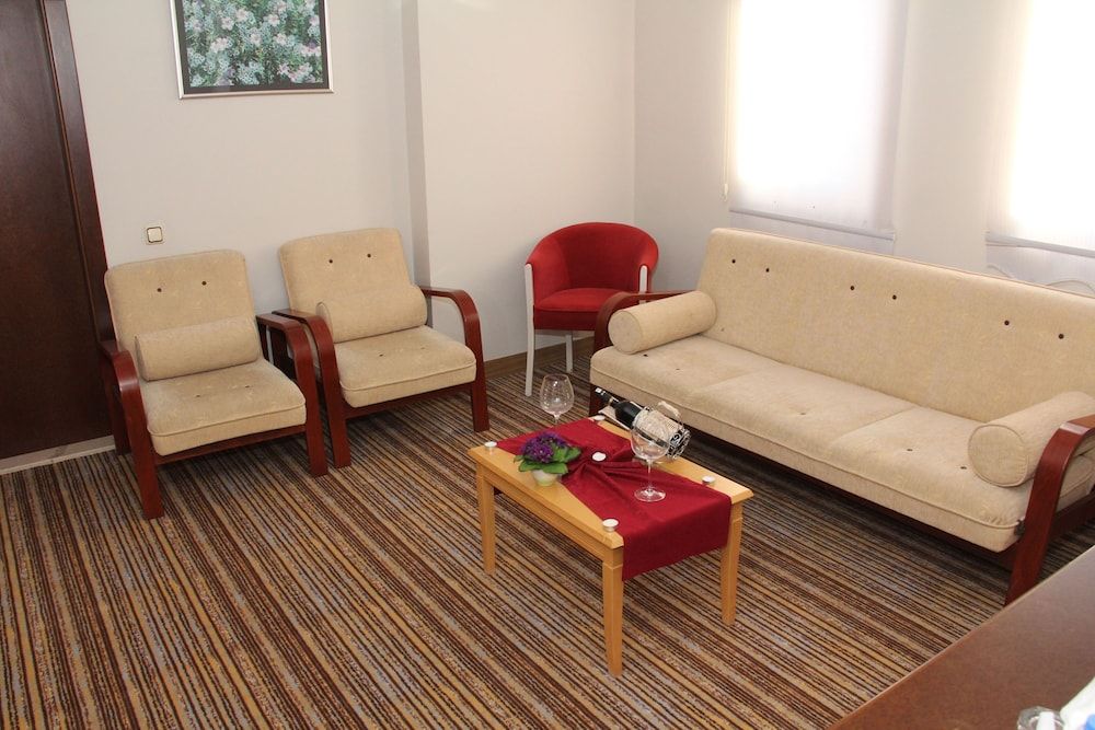 Grand Eras Hotel