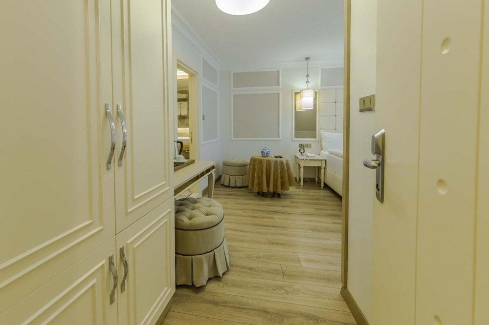 The Constantine Hotel Family Room 4