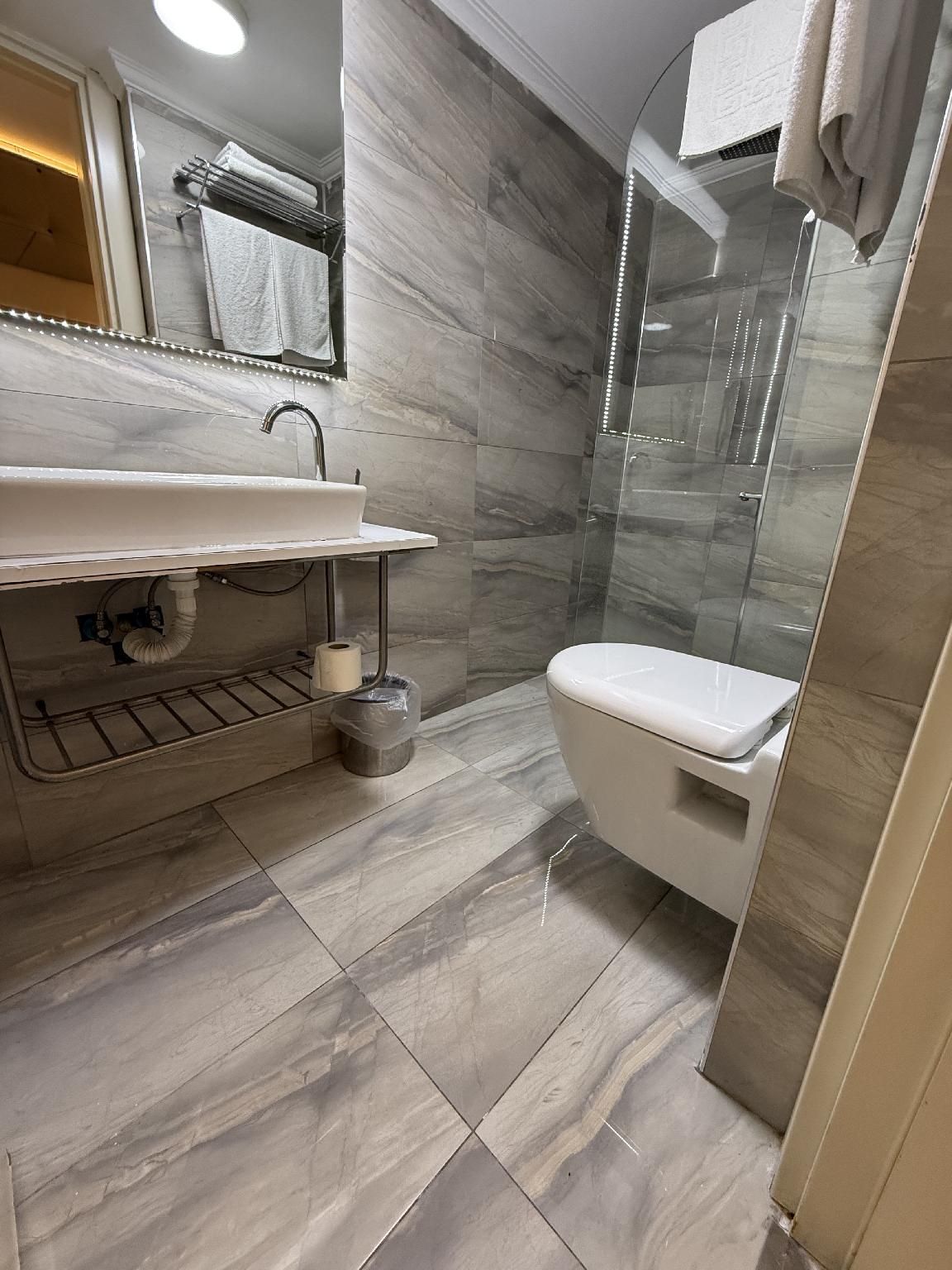 The Constantine Hotel Basement Double Room 3