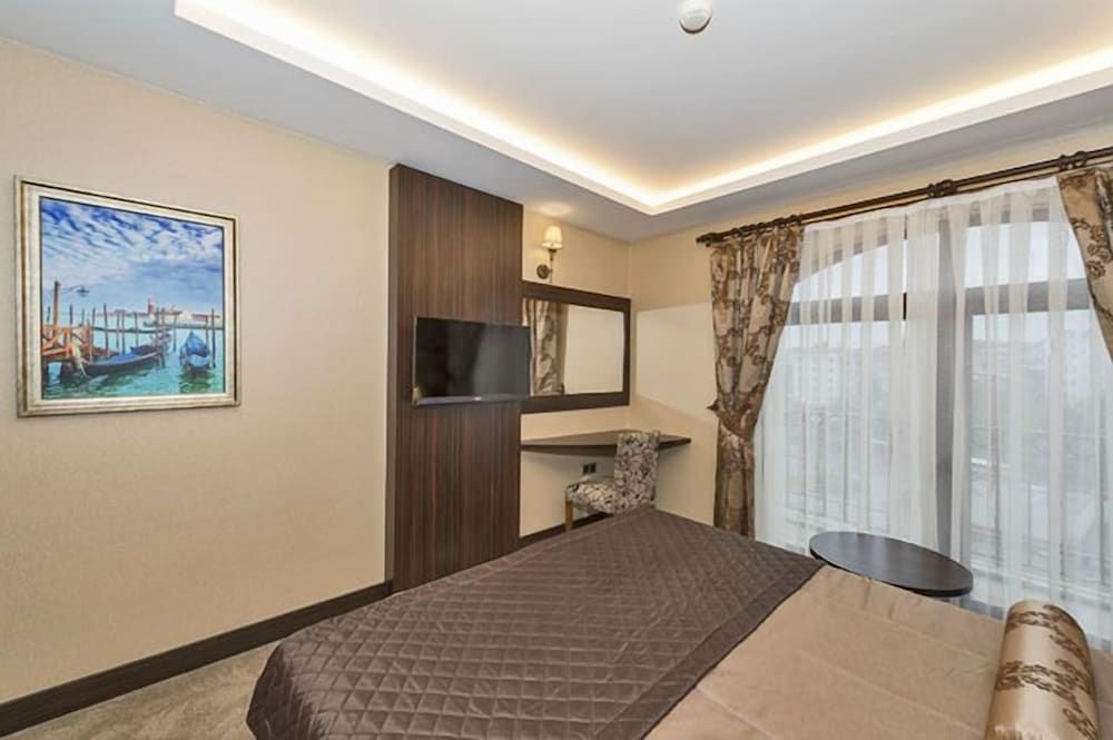 Romeo Hotel Standard Single Room 6