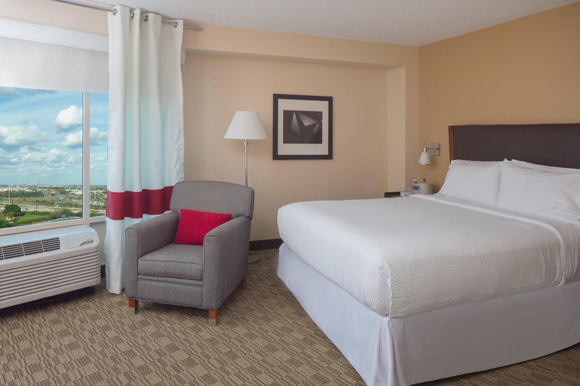 undefined Four Points by Sheraton Orlando International Drive 9