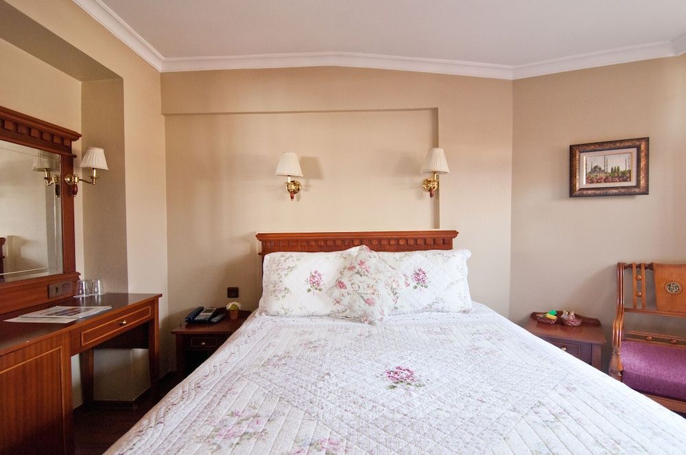 undefined Emine Sultan Hotel 10