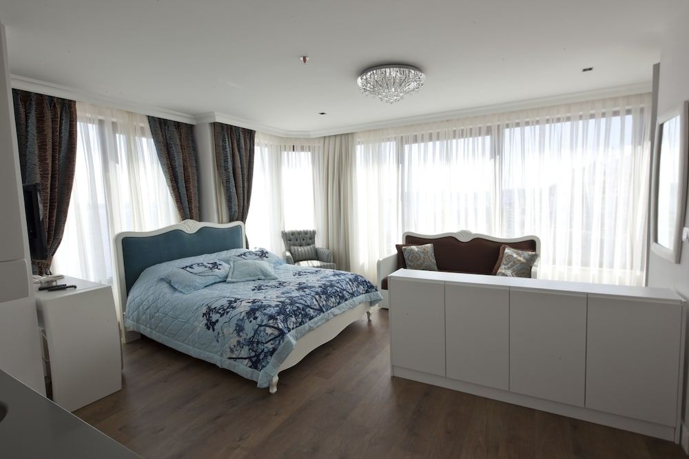 undefined Molton Kabatas Hotel 4