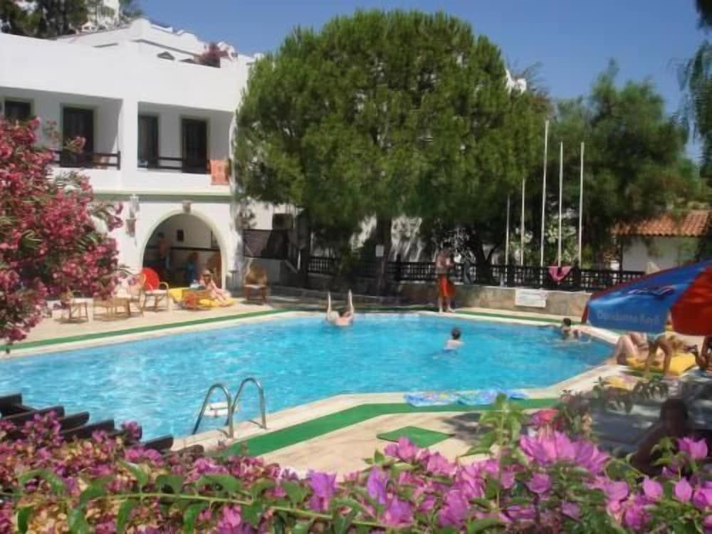 undefined Yildiz Hotel 9