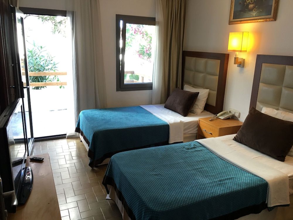 undefined Yildiz Hotel 2