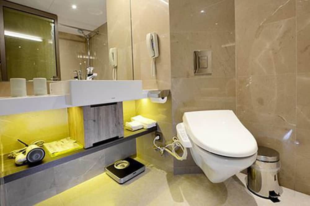 undefined Brother Hotel 7