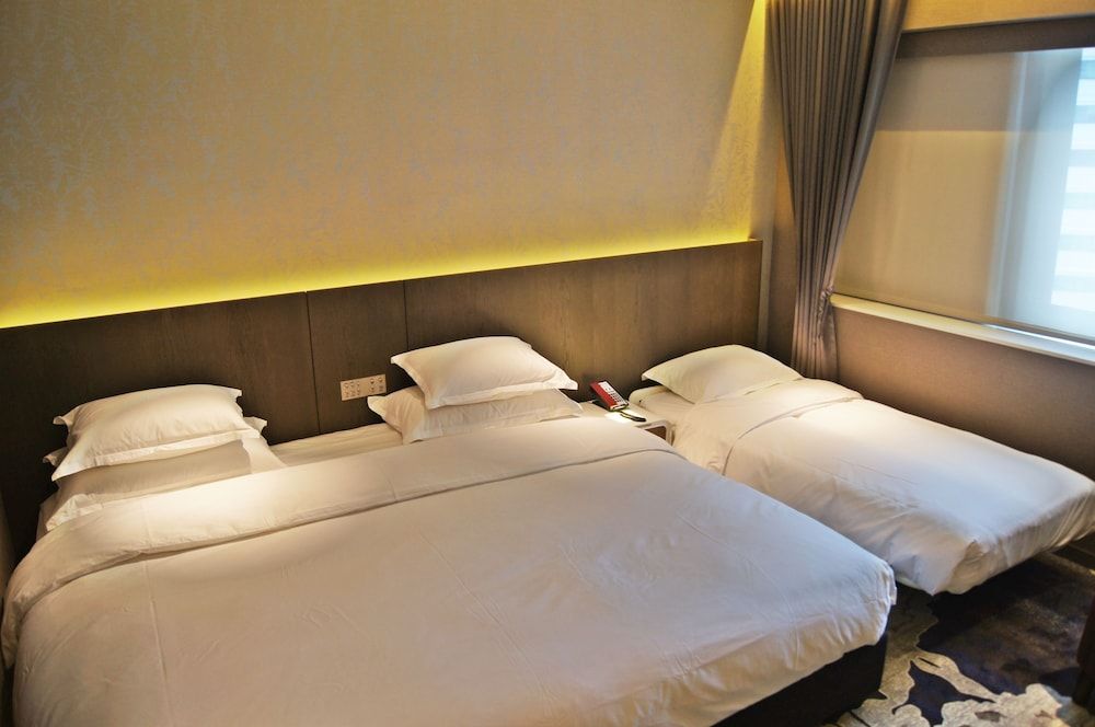 undefined Brother Hotel 7