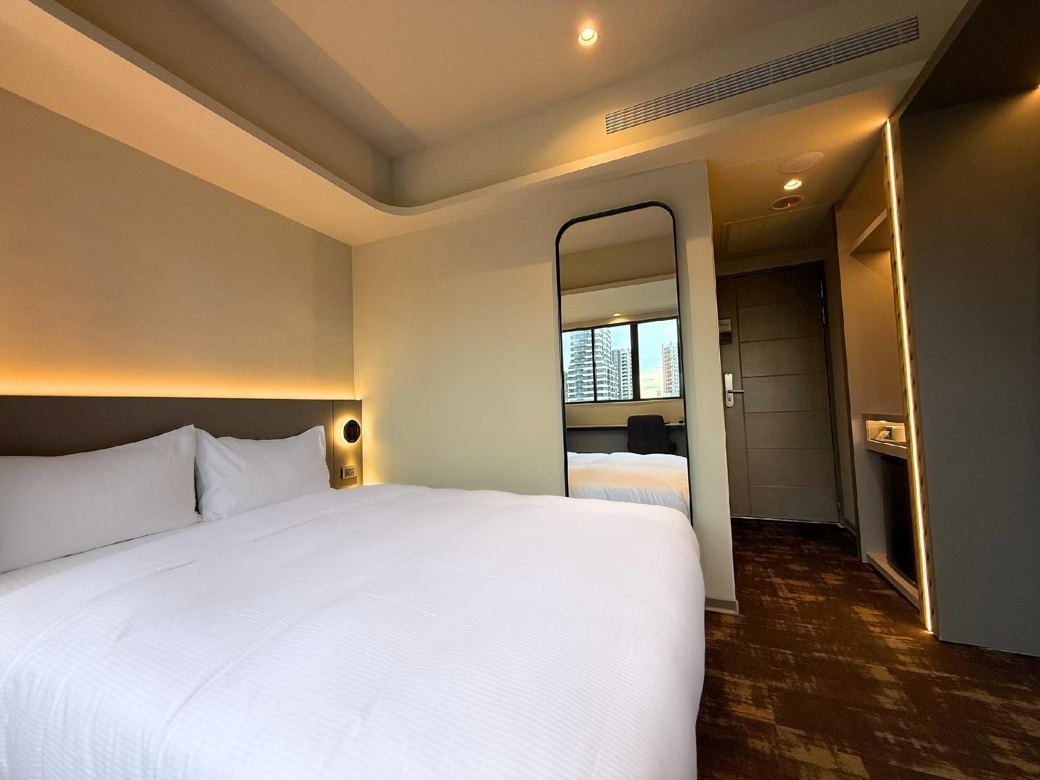 Double Room - Check-In After 09:00 PM