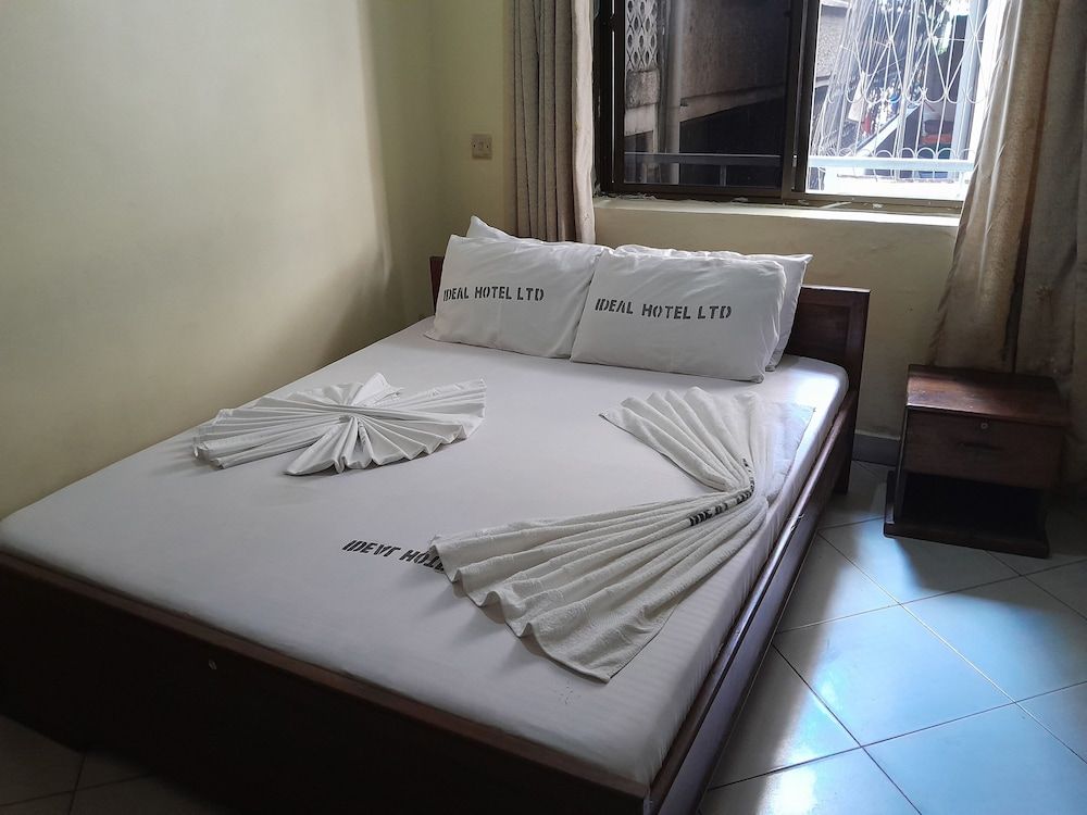 Hotel Ideal Standard Double Room 3