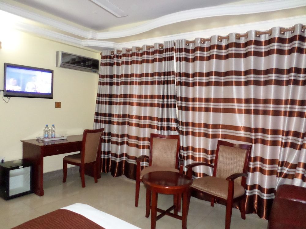 Don Suite Hotel Standard Double Room 3