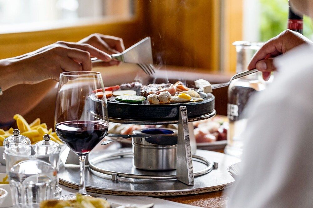 undefined Hauser Hotel St. Moritz 8