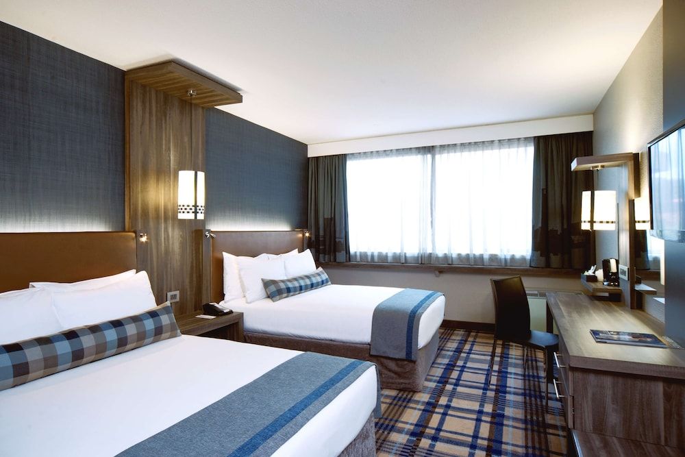 Garden Court Milpark Standard Room 2