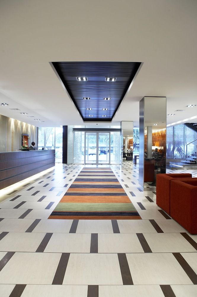 undefined Southern Sun Newlands