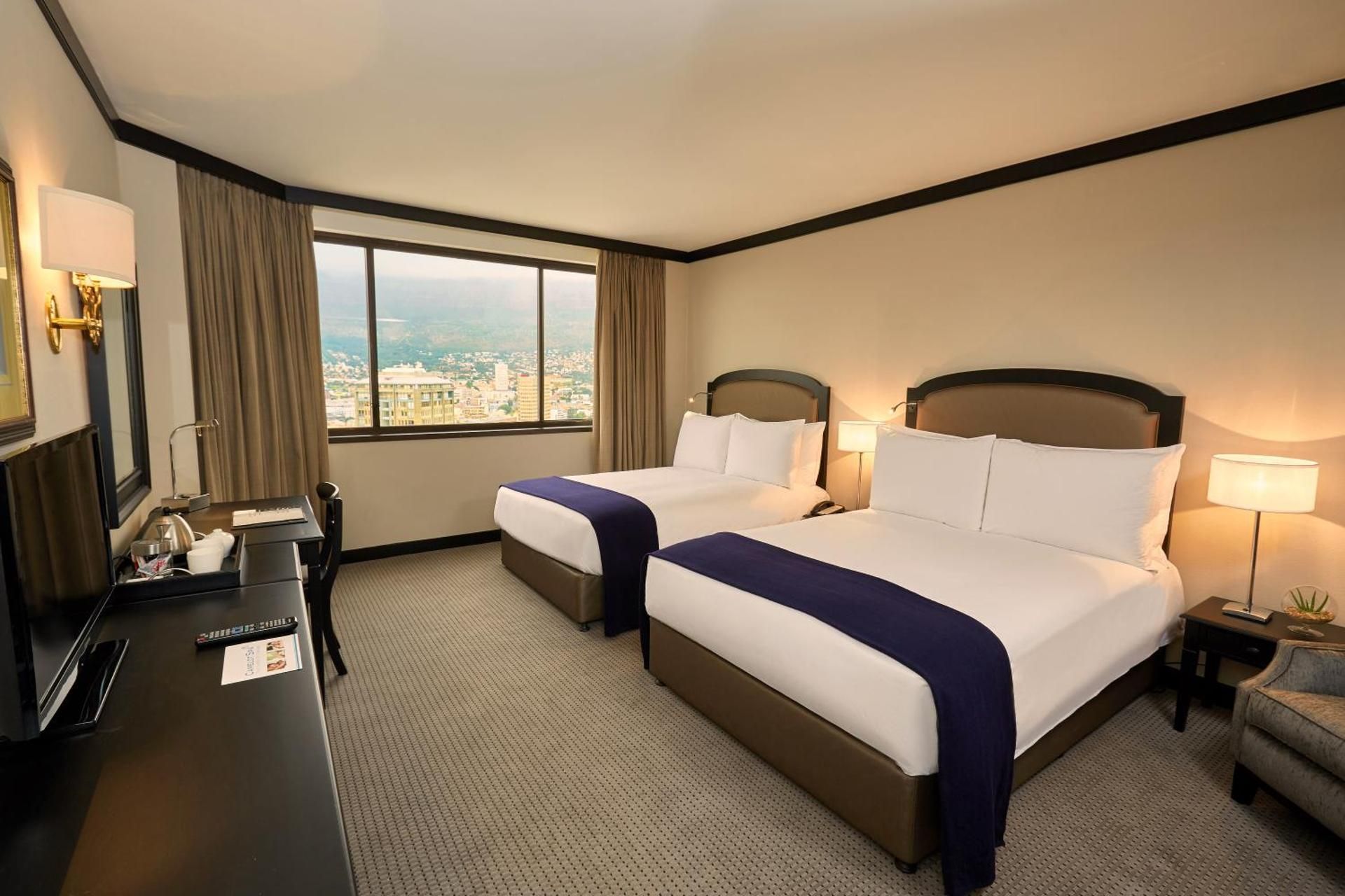 undefined Southern Sun Cape Sun 10