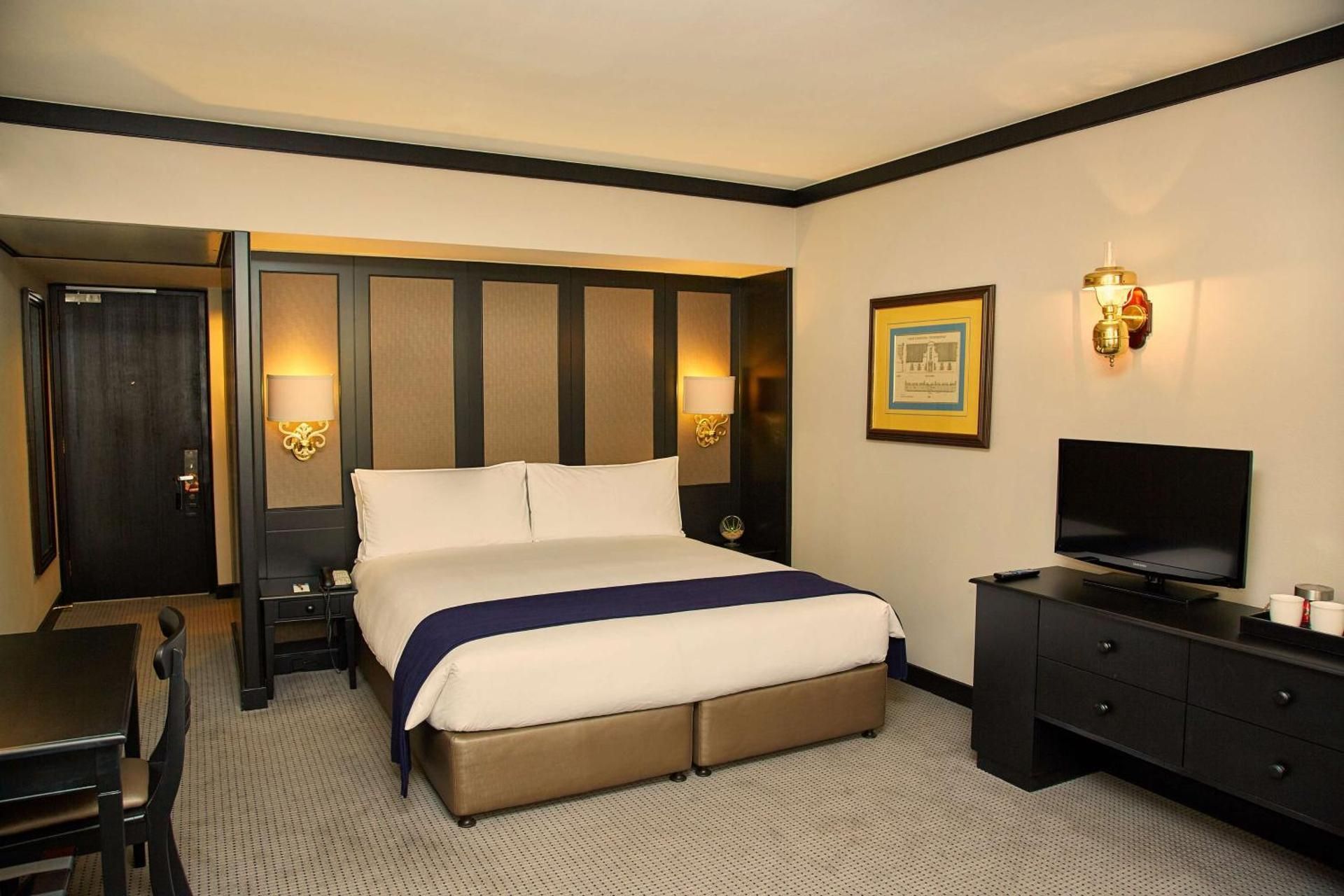 undefined Southern Sun Cape Sun 8