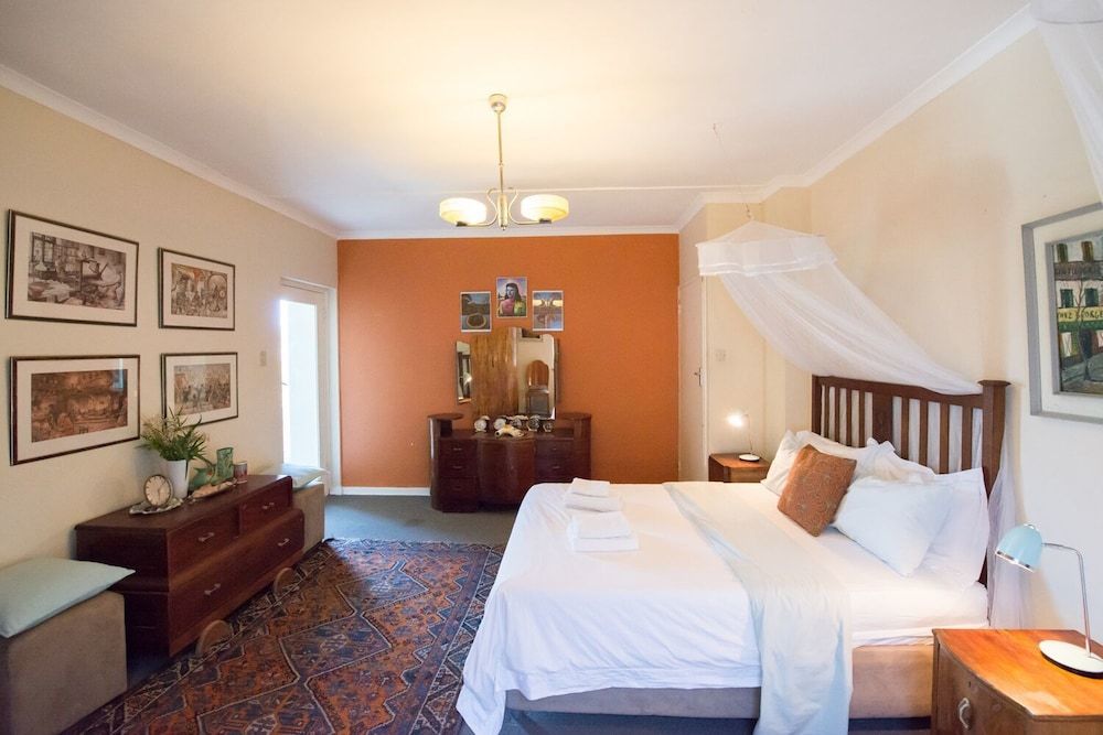Classic Self Catering Lodge