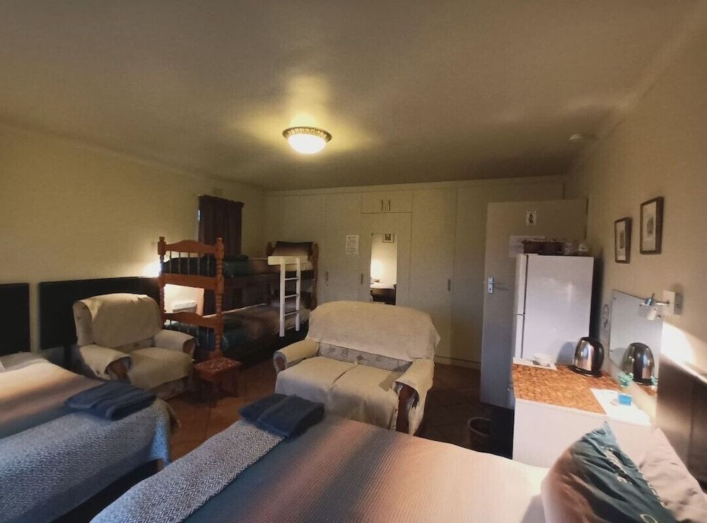 undefined Hermanus AT HOME 3