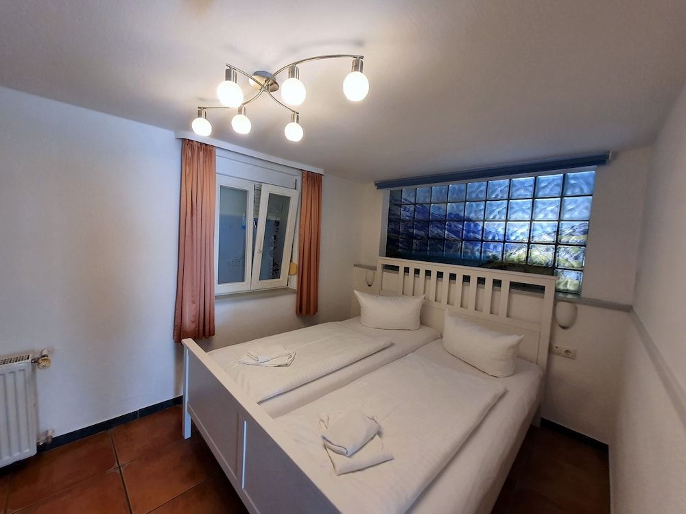 Gaestehaus Parkblick Triple Room 4