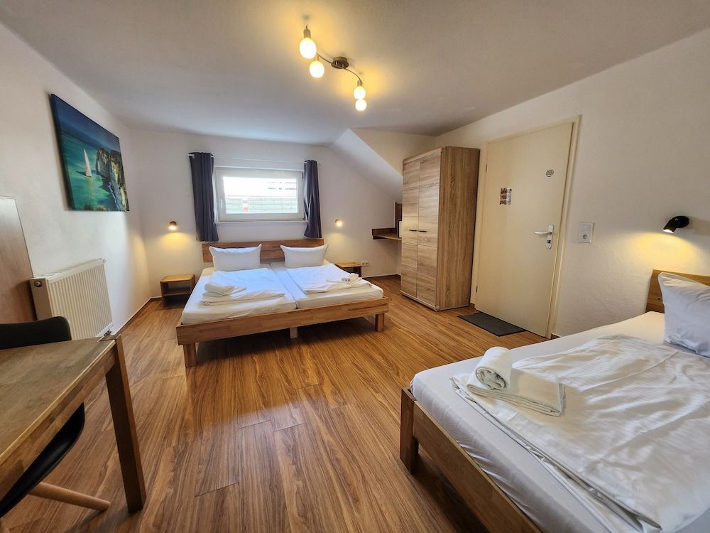 Gaestehaus Parkblick Triple Room 2