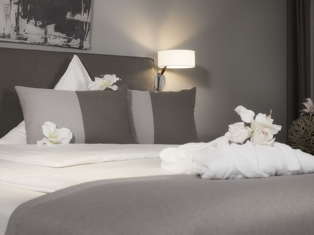 Art Hotel Aachen Superior Comfort Room 3